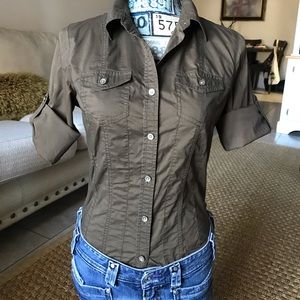 Khaki cotton cuffed up button down shirt XS